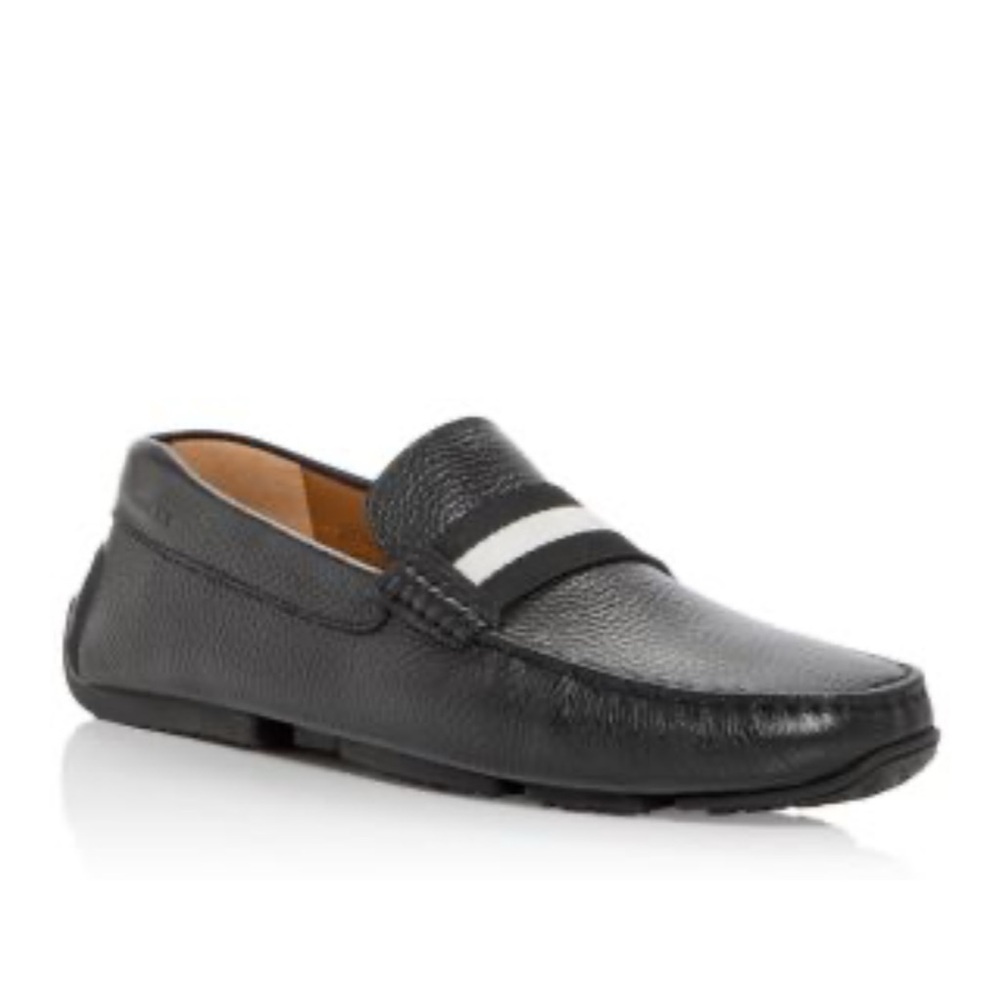 Bally pebble grain, leather driver loafers size 10.5 made in Italy